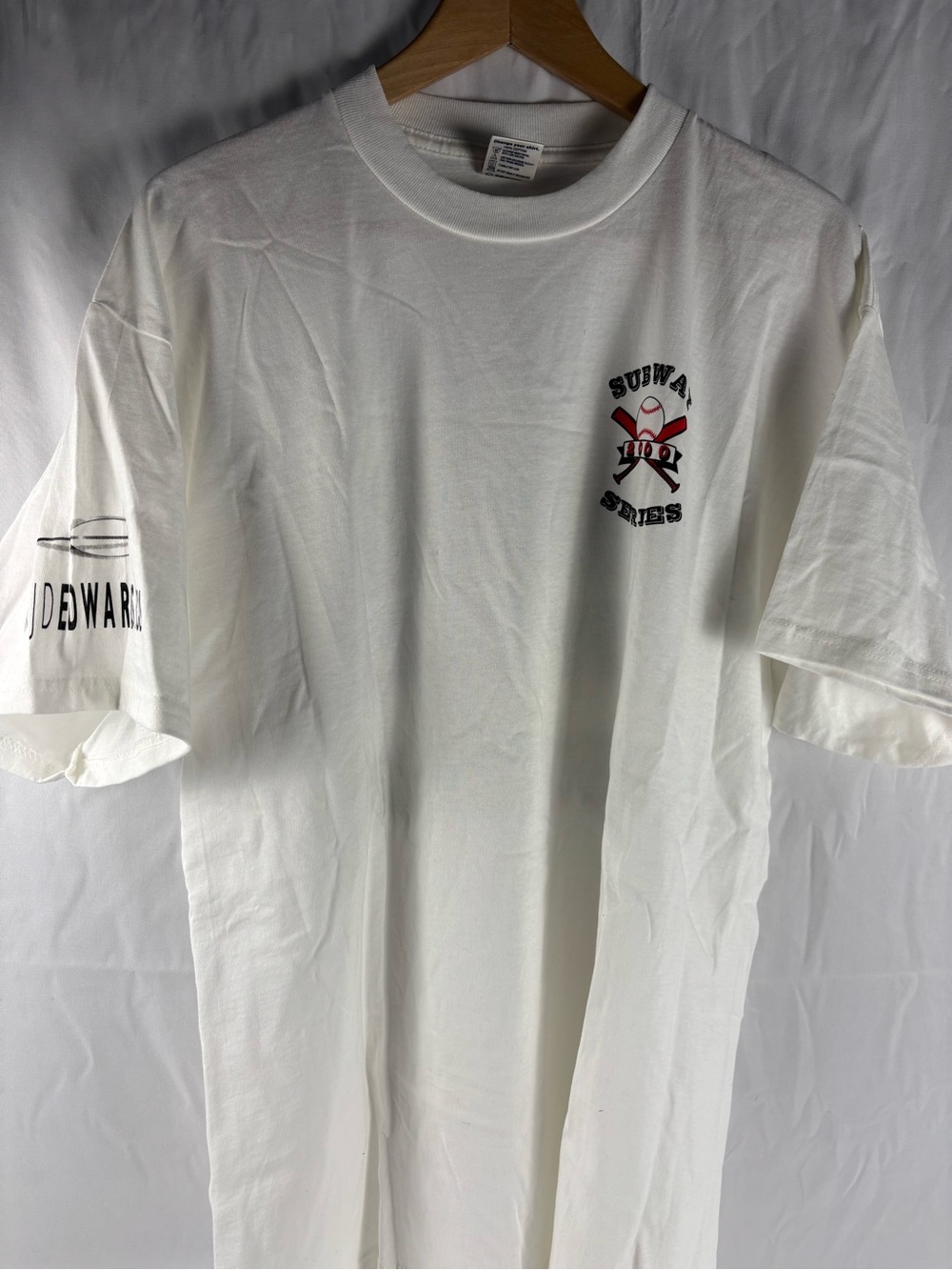 Vintage 2000 Subway Series Delta White Short-Sleeve Graphic Tee